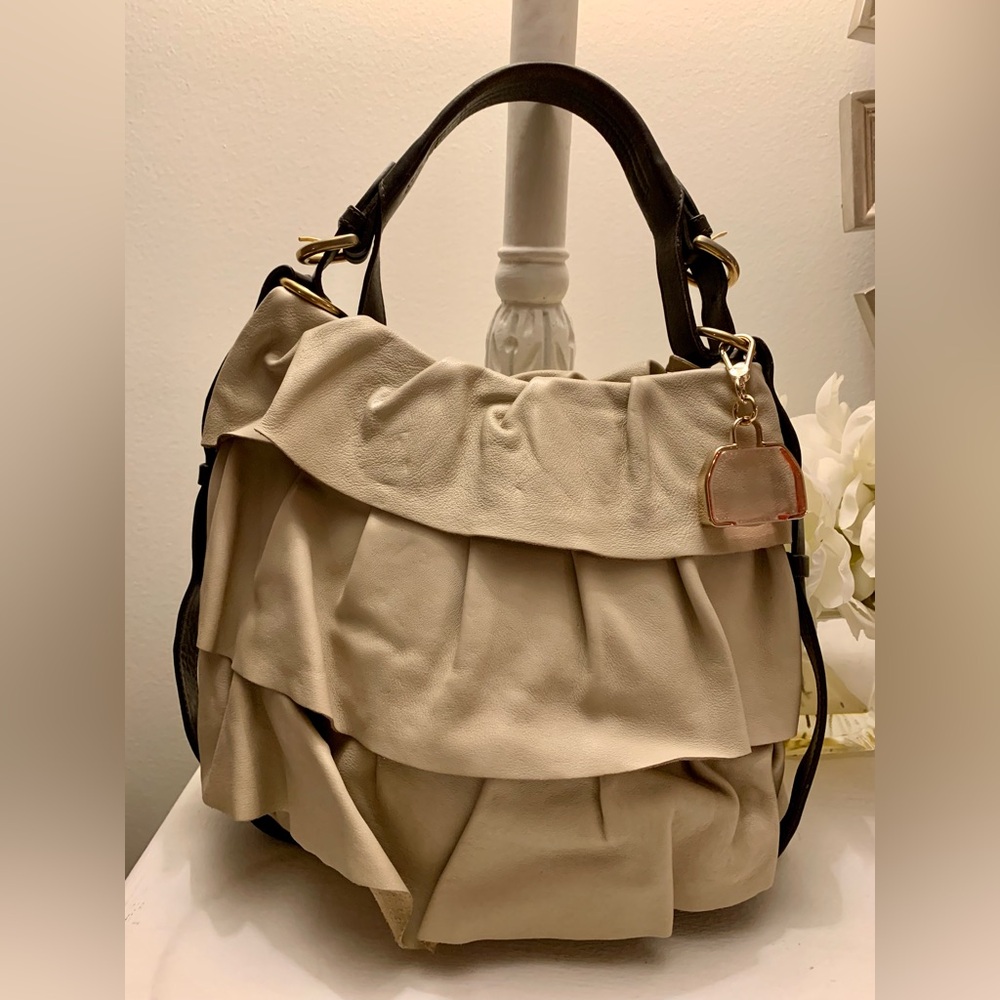 Adorable vintage Furla shoulder bag with bag charm
